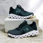 LADIES ON CLOUD TRAINERS - Image 2